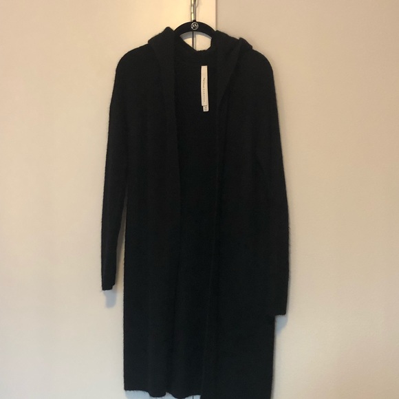 The Group by Babaton Ammonius Sweater - Picture 4 of 8